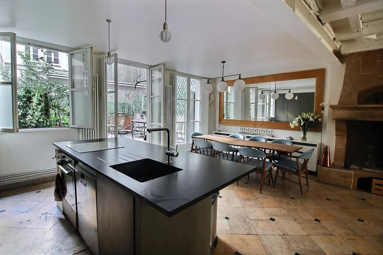 파리 Duplex Palais-Royal 아파트